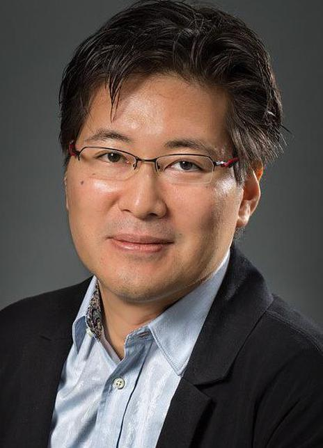 樱坂洋