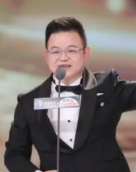 宓鑫君