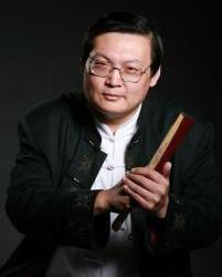 梁宏达