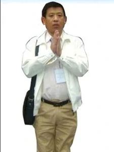 低手寂寞
