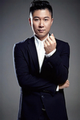 李小鹏