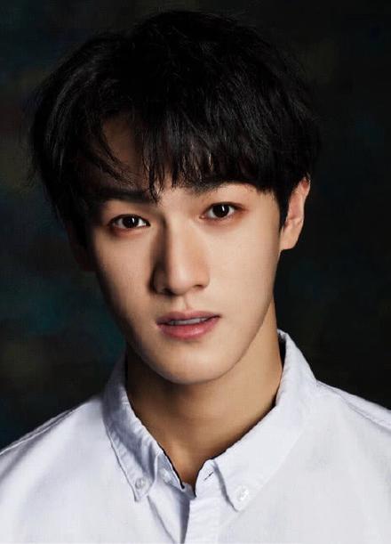 李昀锐