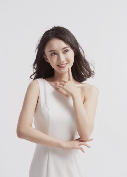 张含丹