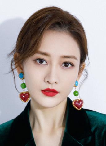 王鸥
