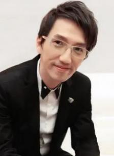 没离开过